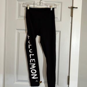 Lululemon Ed Curtis black and white leggings, size 8